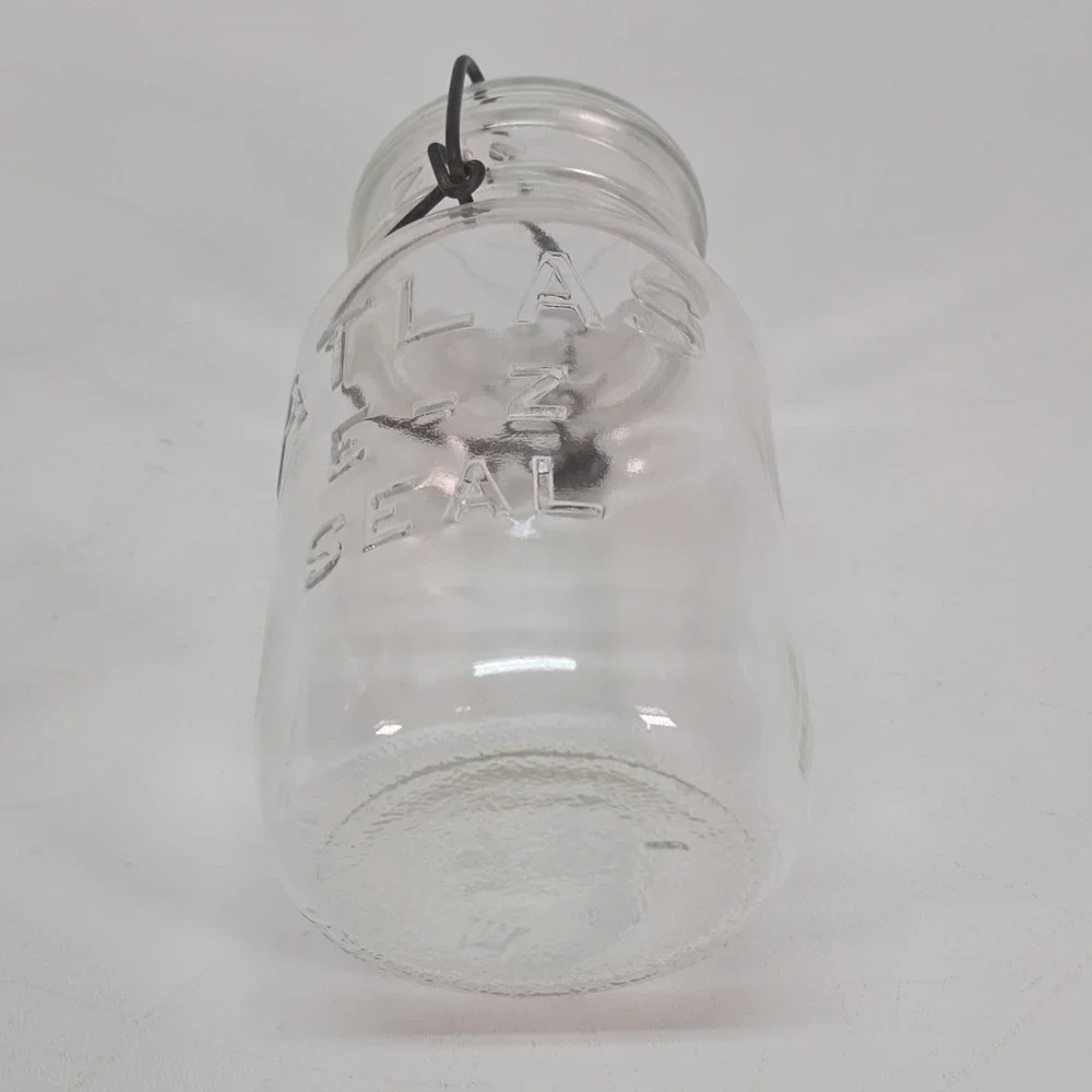 Lot Of 2 Vintage ATLAS E-Z SEAL MASON Canning Jar with‎ Lids & Old Style BAIL F